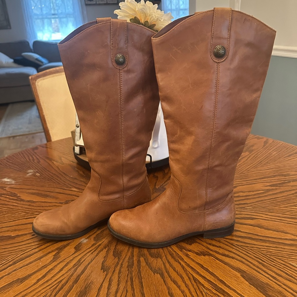 Leather boots